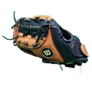 Wilson‎ Youth Baseball Glove A2479 10.5" PRO450 Dual Hinge Crown Web Preowned